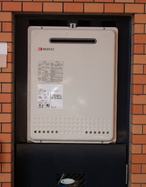 ガス給湯器 取替え工事 施工例 画像